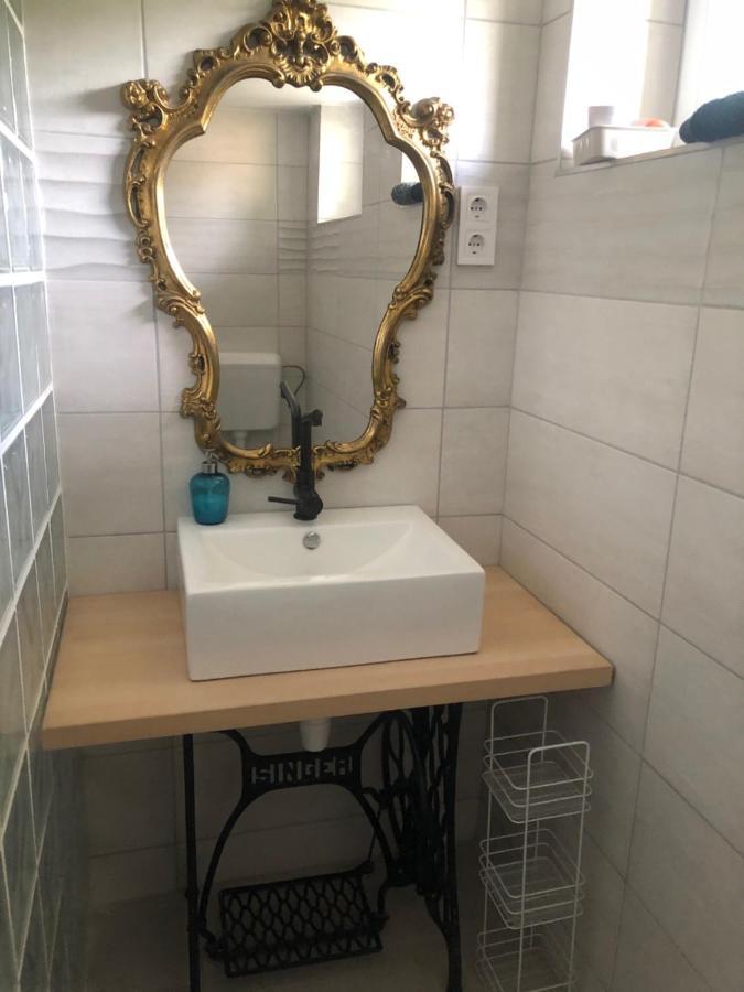Klara Apartmanhaz أورفو المظهر الخارجي الصورة